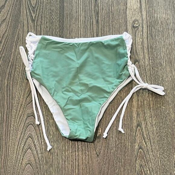 NWOT Jacque Designs Bathing Suit Bikini Bottom Side Lace High Waist Green S - Picture 1 of 4